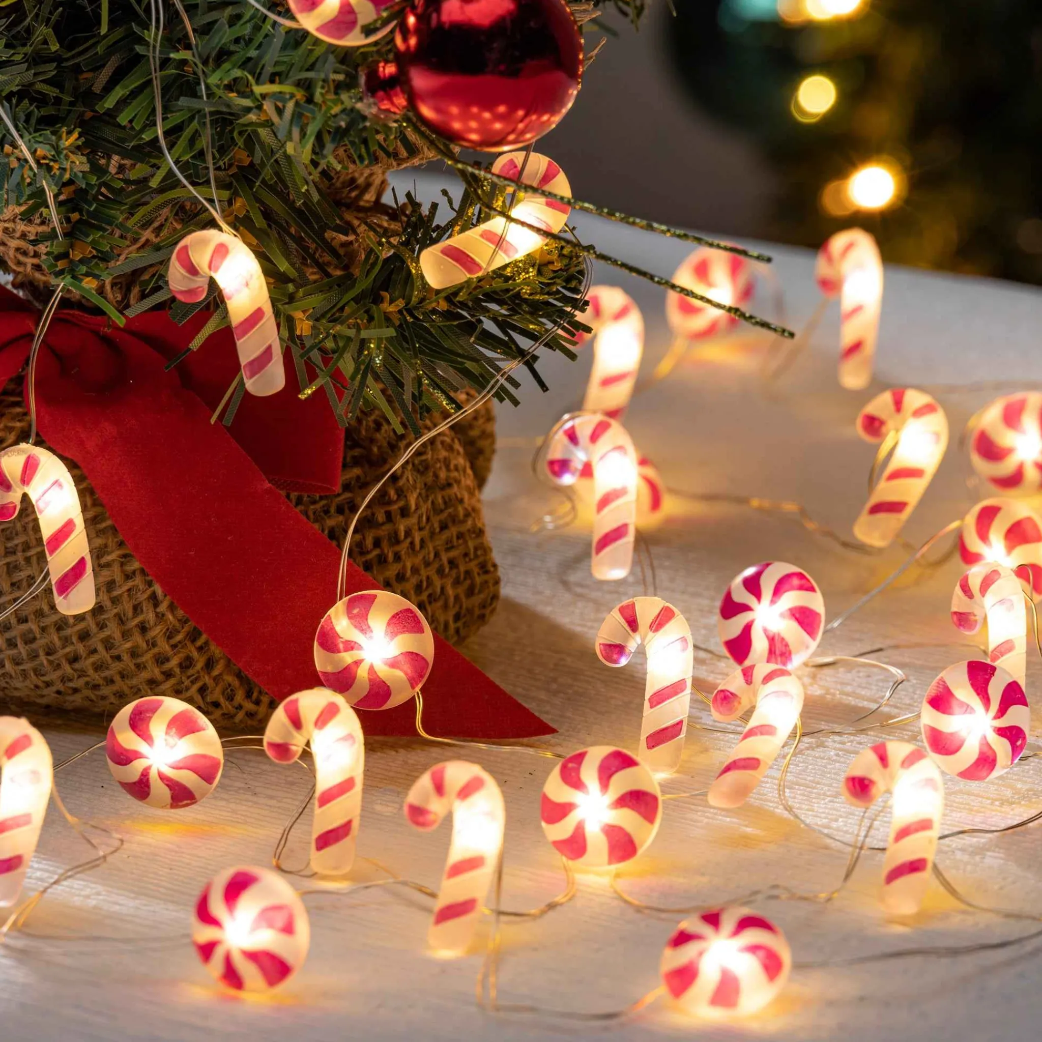 Gerson International Set Of 3 10Ft L Battery Operated Acrylic Candy Cane Micro Led Light String, 30 Warm White Lights